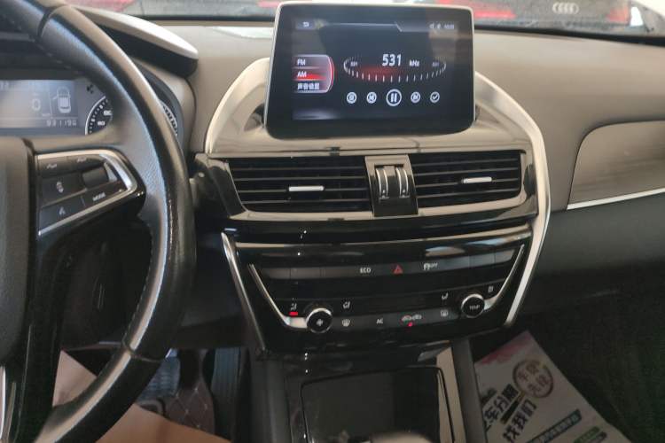 Used BORGWARD BX5 2017 20TGDI Automatic Two-Wheel Drive Pioneer Edition Audio And AC Panel