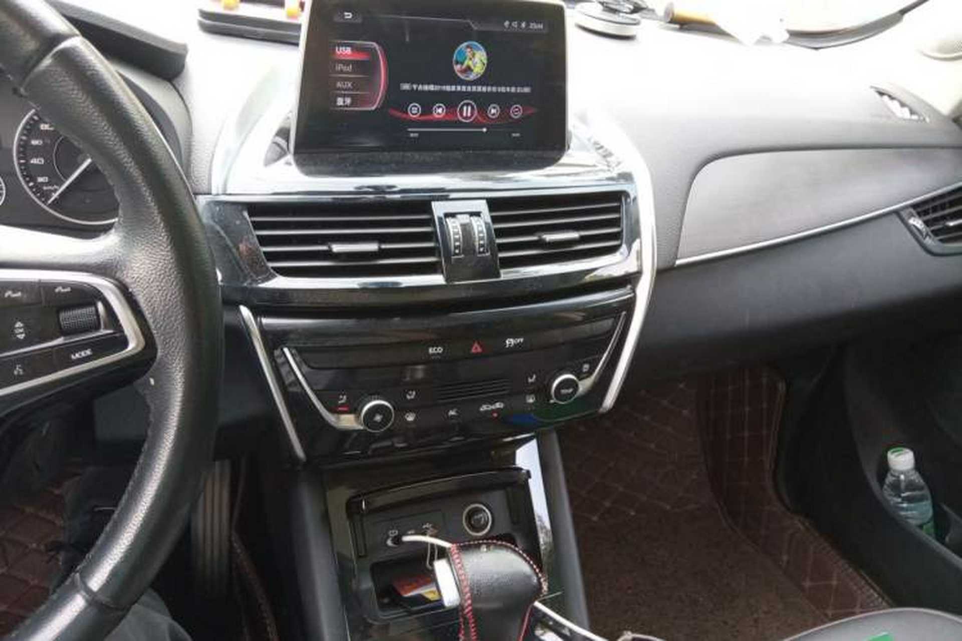 Used BORGWARD BX5 2017 20TGDI Automatic Two-Wheel Drive Entry-Level Edition Audio And AC Panel