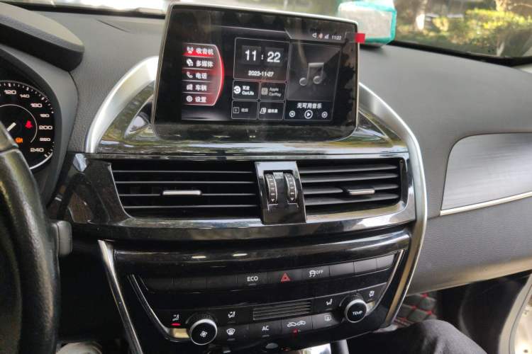Used BORGWARD BX5 2017 20TGDI Automatic Two-Wheel Drive Pioneer Edition Audio And AC Panel