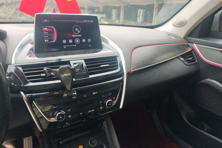 Used BORGWARD BX5 2017 20TGDI Automatic Two-Wheel Drive Pioneer Edition Audio And AC Panel