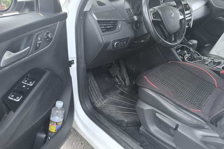 Used BORGWARD BX5 2017 20TGDI Automatic Two-Wheel Drive New Edition Driver Seat