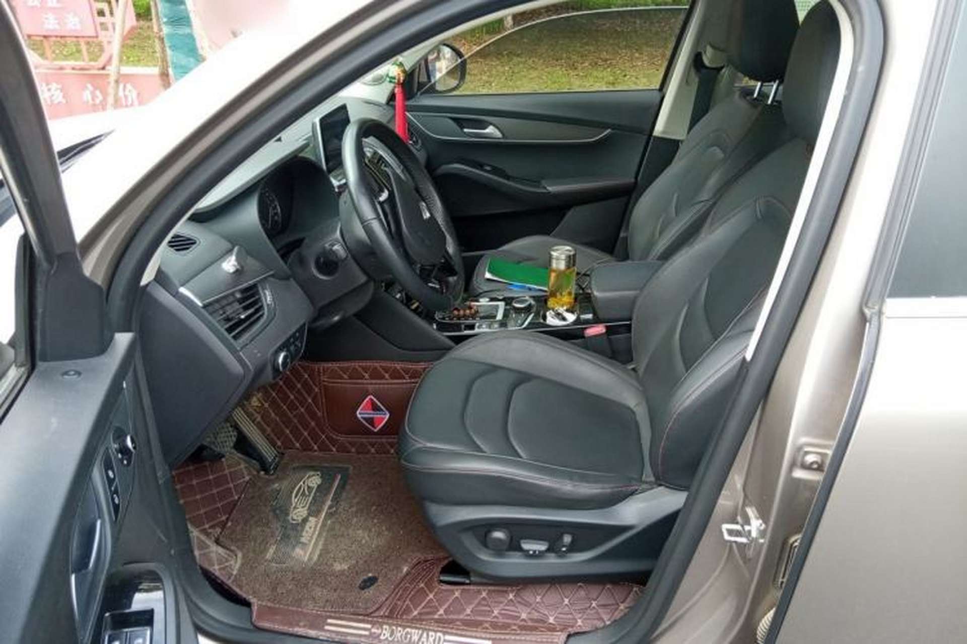 Used BORGWARD BX5 2017 20TGDI Automatic Two-Wheel Drive Entry-Level Edition Driver Seat