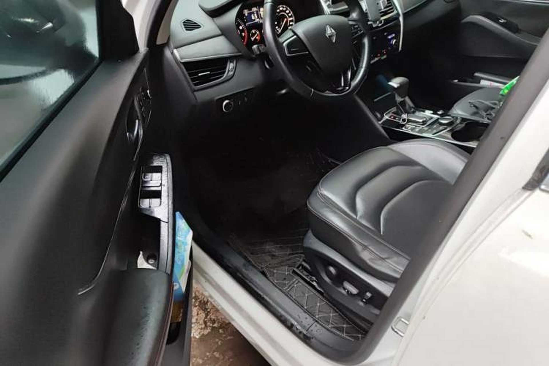 Used BORGWARD BX5 2017 20TGDI Automatic Two-Wheel Drive Pioneer Edition Driver Seat