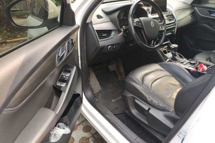 Used BORGWARD BX5 2017 25TGDI Automatic Two-Wheel Drive Sharp Model Driver Seat