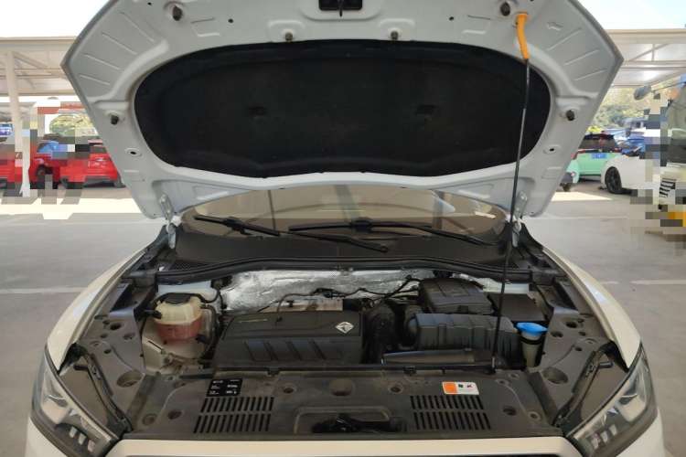 Used BORGWARD BX5 2017 20TGDI Automatic Two-Wheel Drive Pioneer Edition Engine Bay