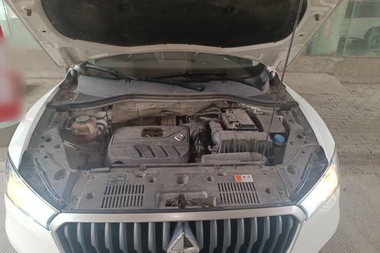 Used BORGWARD BX5 2017 20TGDI Automatic Two-Wheel Drive Pioneer Edition Engine Bay