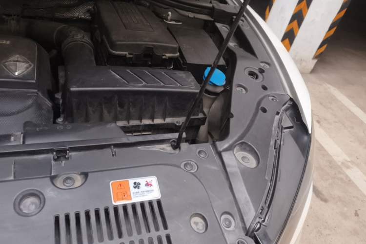 Used BORGWARD BX5 2017 25TGDI Automatic Two-Wheel Drive Smart Enjoyment Model Engine Bay Left