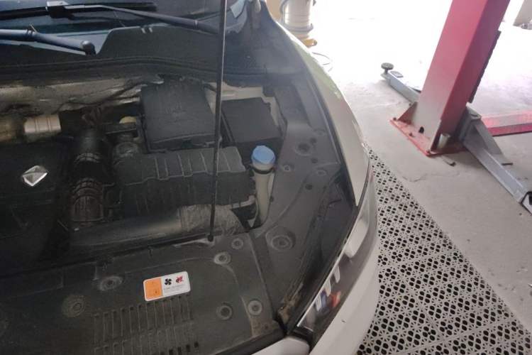 Used BORGWARD BX5 2017 20TGDI Automatic Two-Wheel Drive Pioneer Edition Engine Bay Left