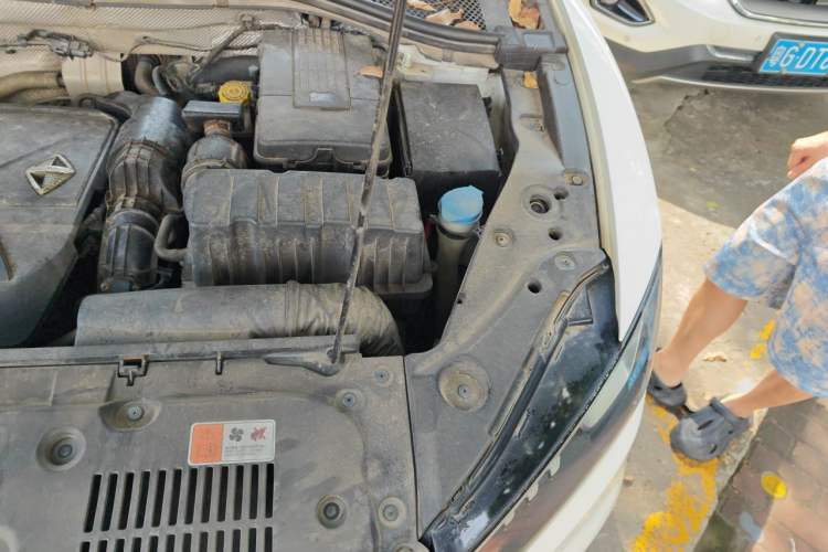 Used BORGWARD BX5 2017 20TGDI Automatic Two-Wheel Drive New Edition Engine Bay Left