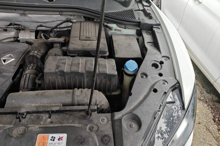 Used BORGWARD BX5 2017 20TGDI Automatic Two-Wheel Drive Pioneer Edition Engine Bay Left