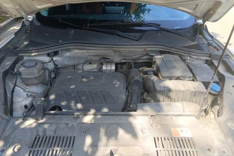 Used BORGWARD BX5 2017 20TGDI Automatic Two-Wheel Drive Pioneer Edition Engine Bay