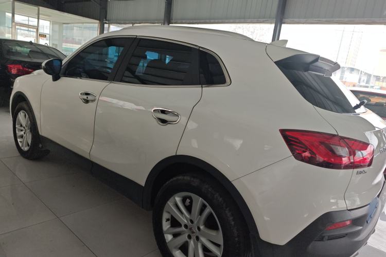 Used BORGWARD BX5 2017 20TGDI Automatic Two-Wheel Drive Pioneer Edition Exterior 2