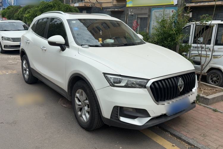 Used BORGWARD BX5 2017 20TGDI Automatic Two-Wheel Drive Pioneer Edition Exterior 2