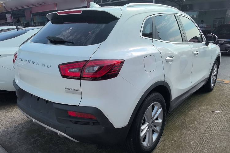 Used BORGWARD BX5 2017 25TGDI Automatic Two-Wheel Drive Fashion Plus Model Exterior 3