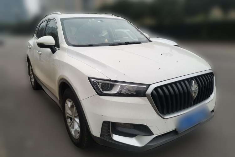 Used BORGWARD BX5 2017 20TGDI Automatic Two-Wheel Drive Pioneer Edition Front Right 45 Deg