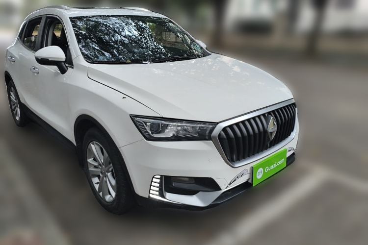 Used BORGWARD BX5 2017 20TGDI Automatic Two-Wheel Drive Pioneer Edition Front Right 45 Deg