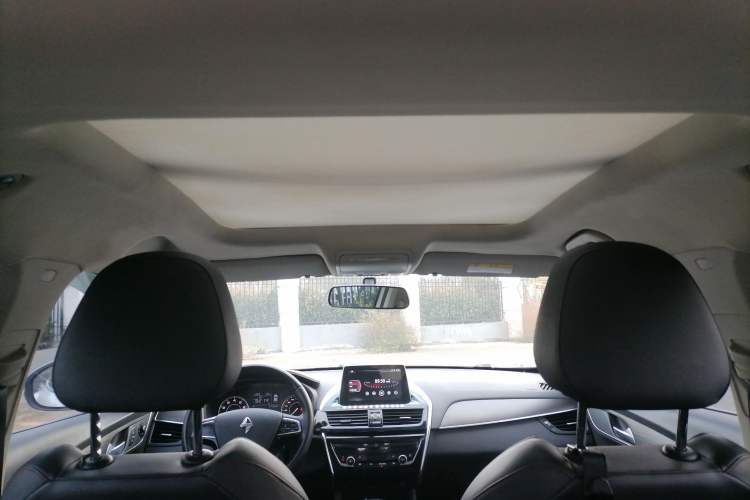 Used BORGWARD BX5 2017 20TGDI Automatic Two-Wheel Drive Pioneer Edition Headliner
