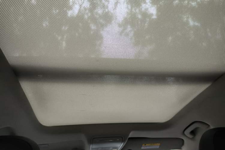 Used BORGWARD BX5 2017 20TGDI Automatic Two-Wheel Drive Entry-Level Edition Headliner