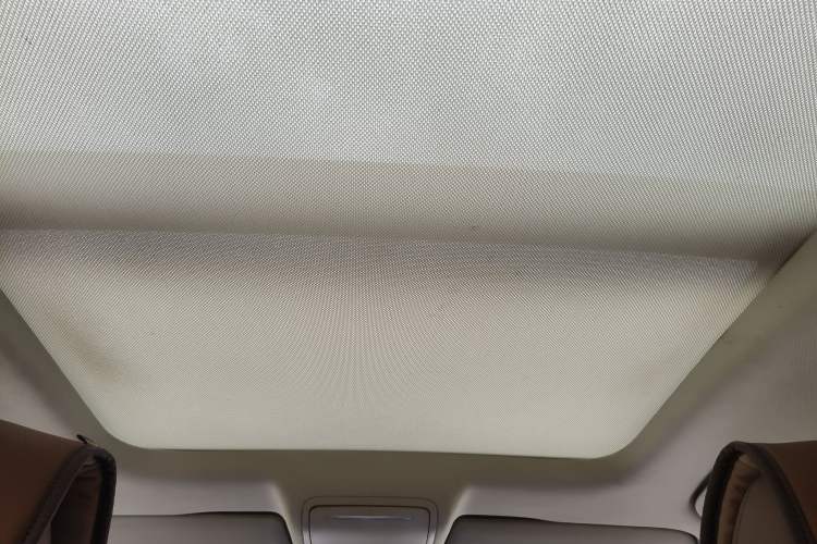 Used BORGWARD BX5 2017 25TGDI Automatic Four-Wheel Drive Premium Model Headliner