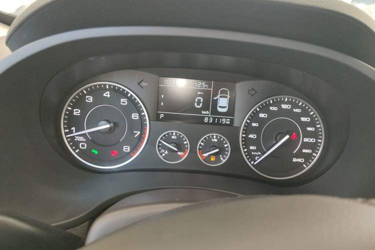 Used BORGWARD BX5 2017 20TGDI Automatic Two-Wheel Drive Pioneer Edition Instrument Cluster