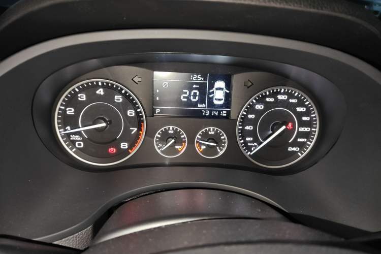 Used BORGWARD BX5 2017 20TGDI Automatic Two-Wheel Drive Pioneer Edition Instrument Cluster