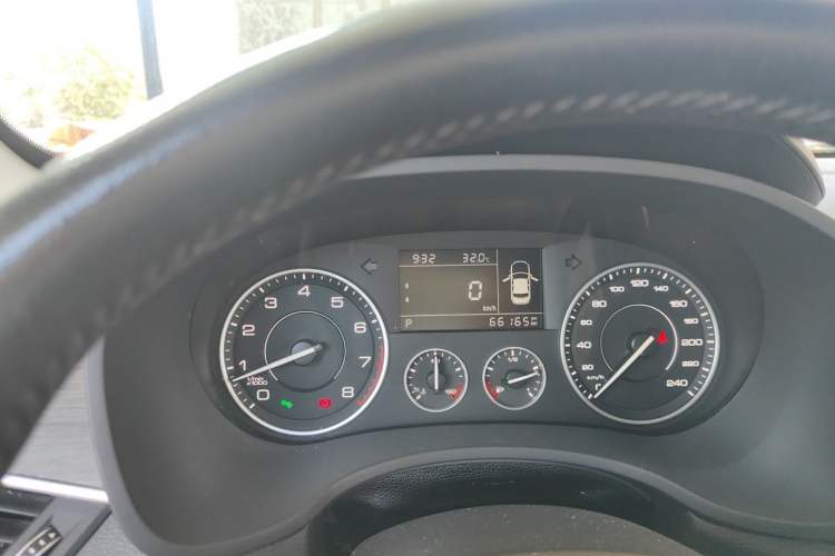 Used BORGWARD BX5 2017 20TGDI Automatic Two-Wheel Drive Pioneer Edition Instrument Cluster