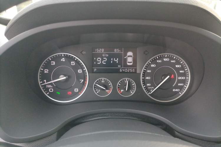 Used BORGWARD BX5 2017 20TGDI Automatic Two-Wheel Drive Pioneer Edition Instrument Cluster