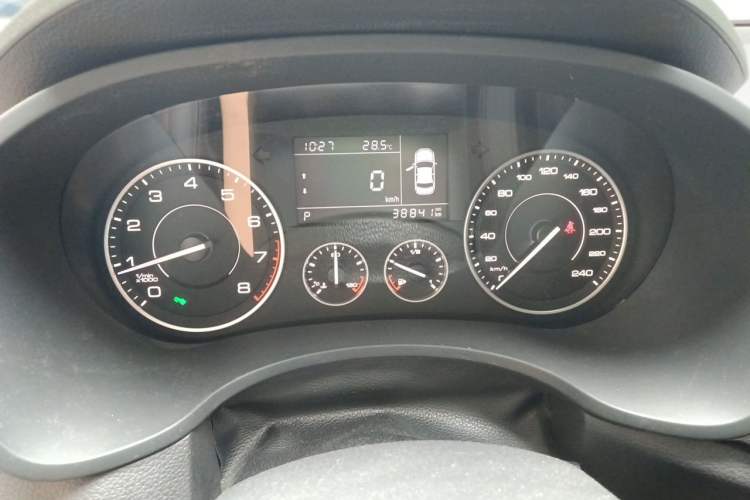Used BORGWARD BX5 2017 20TGDI Automatic Two-Wheel Drive Pioneer Edition Instrument Cluster