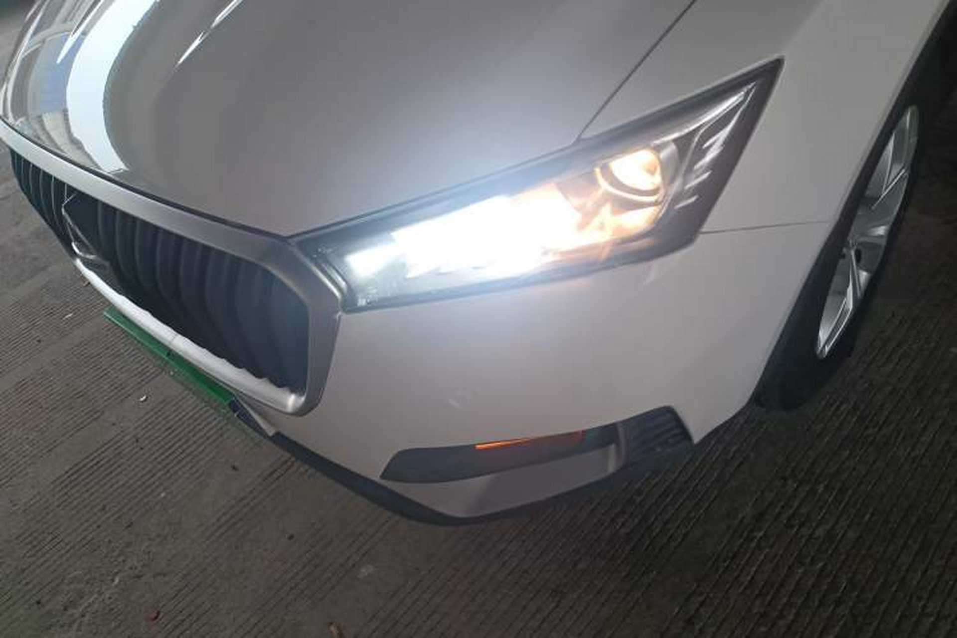 Used BORGWARD BX5 2017 20TGDI Automatic Two-Wheel Drive Pioneer Edition Left Front Headlight