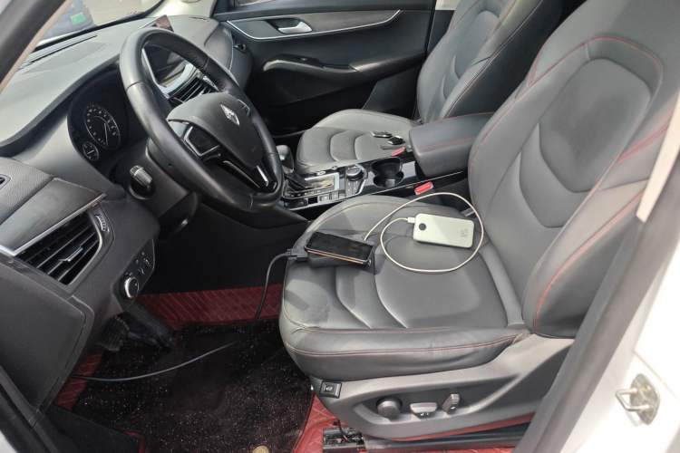Used BORGWARD BX5 2017 20TGDI Automatic Two-Wheel Drive Pioneer Edition Left Front Seat