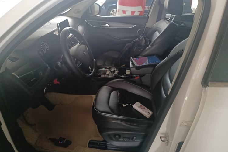 Used BORGWARD BX5 2017 20TGDI Automatic Two-Wheel Drive Pioneer Edition Left Front Seat
