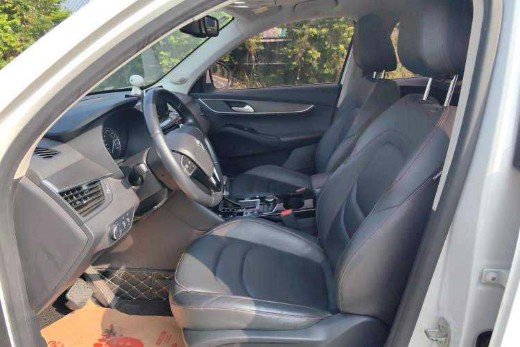 Used BORGWARD BX5 2017 20TGDI Automatic Two-Wheel Drive Leading Edition Left Front Seat