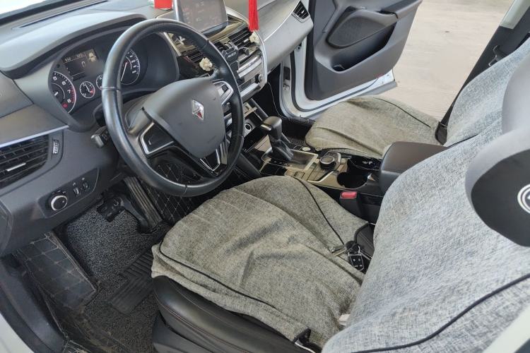 Used BORGWARD BX5 2017 20TGDI Automatic Two-Wheel Drive Pioneer Edition Left Front Seat