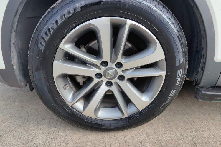 Used BORGWARD BX5 2017 20TGDI Automatic Two-Wheel Drive Leading Edition Left Front Wheel Hub
