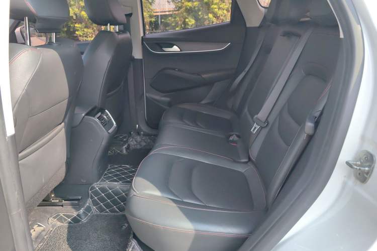 Used BORGWARD BX5 2017 20TGDI Automatic Two-Wheel Drive Leading Edition Left Rear Seat