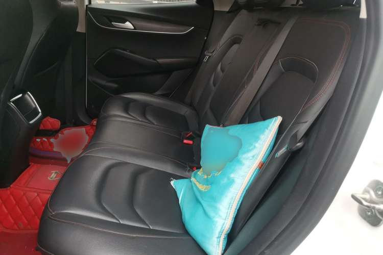 Used BORGWARD BX5 2017 20TGDI Automatic Two-Wheel Drive Pioneer Edition Left Rear Seat
