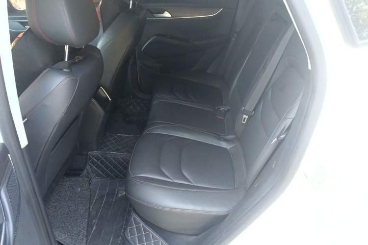 Used BORGWARD BX5 2017 20TGDI Automatic Two-Wheel Drive Pioneer Edition Left Rear Seat