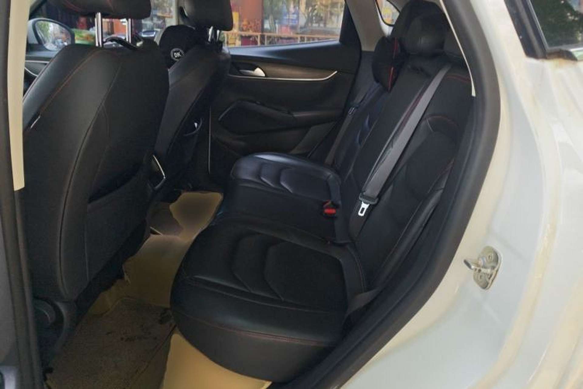Used BORGWARD BX5 2017 20TGDI Automatic Two-Wheel Drive New Edition Left Rear Seat
