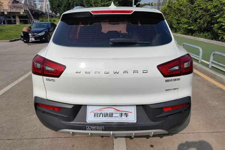 Used BORGWARD BX5 2017 20TGDI Automatic Two-Wheel Drive Leading Edition Rear