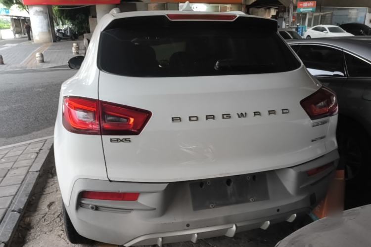 Used BORGWARD BX5 2017 20TGDI Automatic Two-Wheel Drive Pioneer Edition Rear