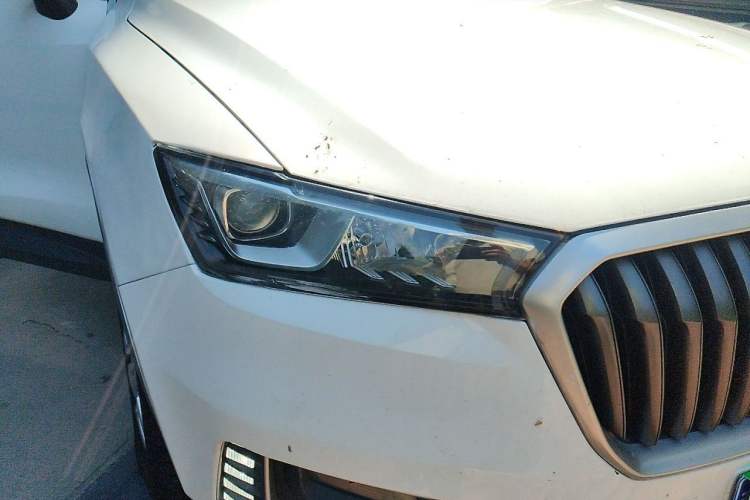 Used BORGWARD BX5 2017 20TGDI Automatic Two-Wheel Drive Pioneer Edition Right Front Headlight