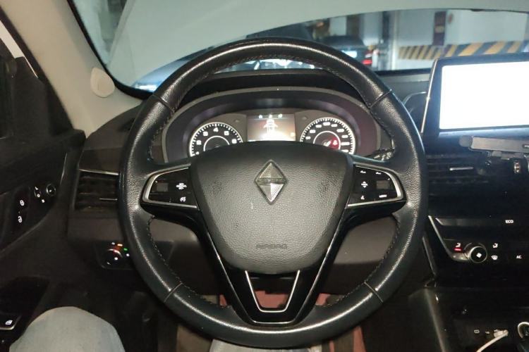 Used BORGWARD BX5 2017 20TGDI Automatic Two-Wheel Drive Entry-Level Edition Steering Wheel