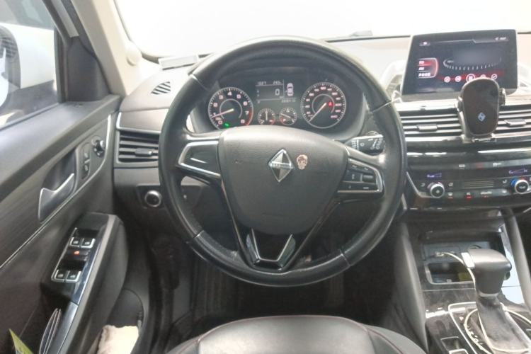 Used BORGWARD BX5 2017 20TGDI Automatic Two-Wheel Drive Pioneer Edition Steering Wheel