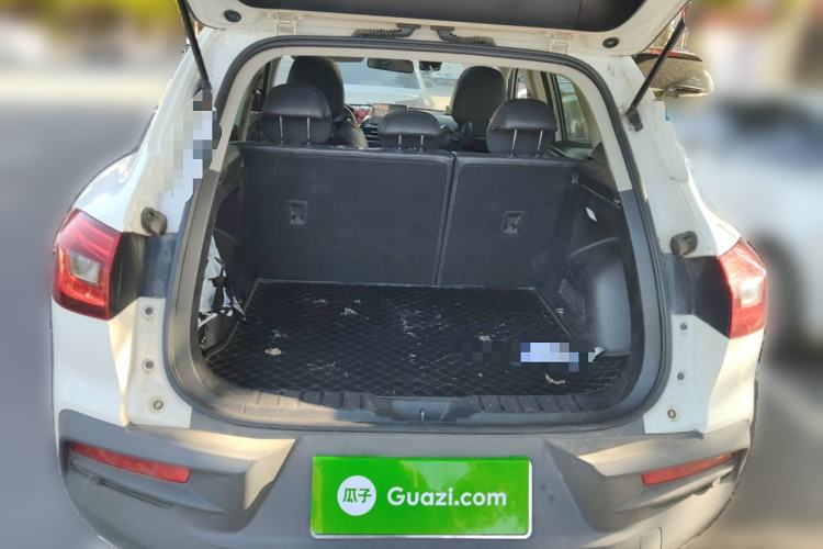 Used BORGWARD BX5 2017 25TGDI Automatic Two-Wheel Drive Fashion Plus Model Trunk