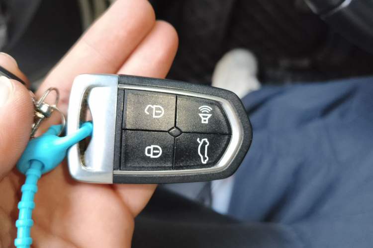 Used BORGWARD BX5 2017 25TGDI Automatic Two-Wheel Drive Smart Enjoyment Model Vehicle Key