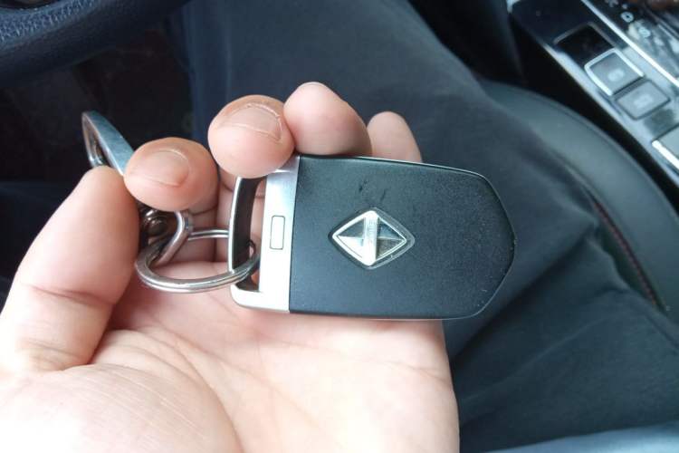 Used BORGWARD BX5 2017 20TGDI Automatic Two-Wheel Drive Entry-Level Edition Vehicle Key