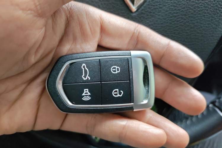 Used BORGWARD BX5 2017 20TGDI Automatic Two-Wheel Drive New Edition Vehicle Key