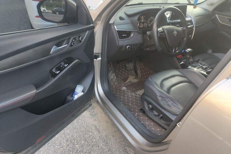 Used BORGWARD BX5 2017 20TGDI Automatic Two-Wheel Drive Leading Edition Driver Seat
