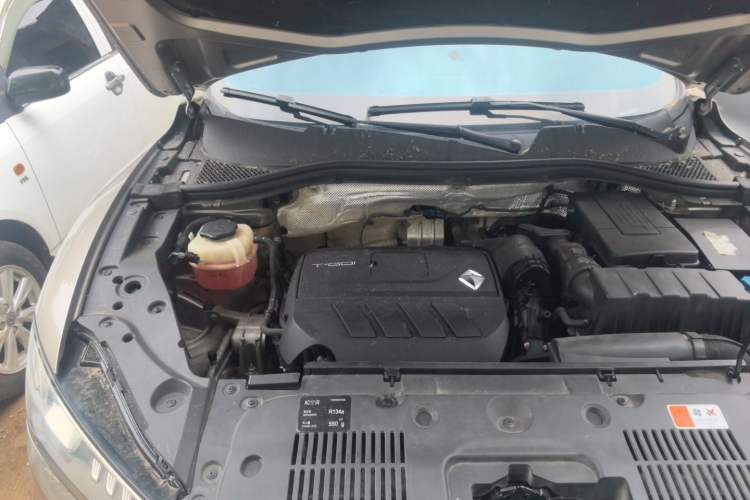 Used BORGWARD BX5 2017 20TGDI Automatic Two-Wheel Drive New Edition Engine Bay Right
