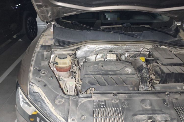 Used BORGWARD BX5 2017 20TGDI Automatic Two-Wheel Drive Pioneer Edition Engine Bay Right